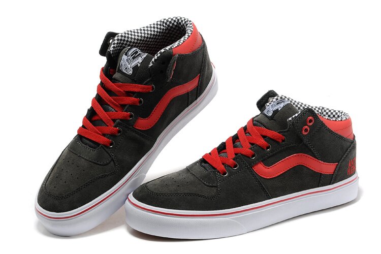 Chaussures Vans TNT V07