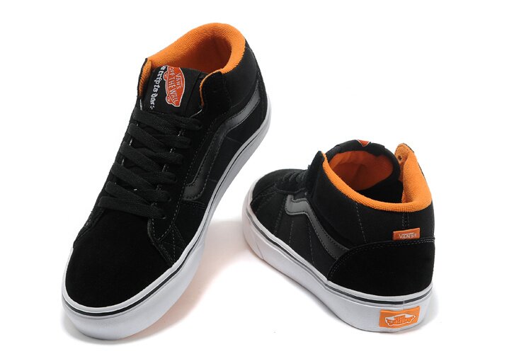 Chaussures Vans Classics V27
