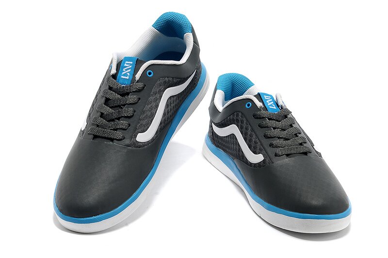 Chaussures Vans Classics V49